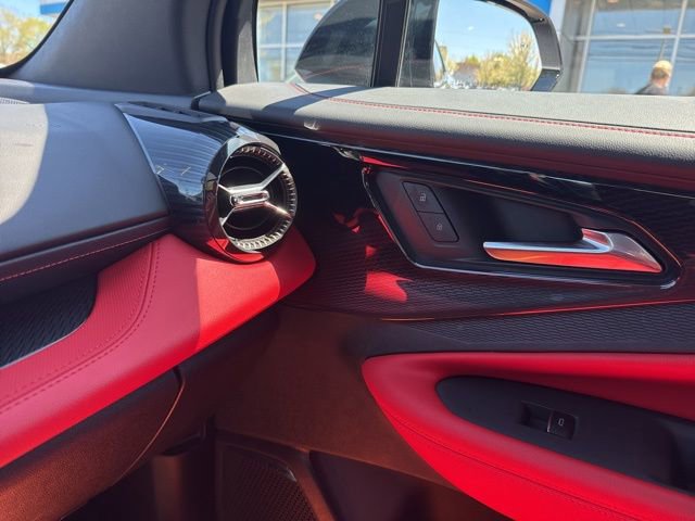 Used 2025 Chevrolet Blazer EV SS AWD/4WD image 29