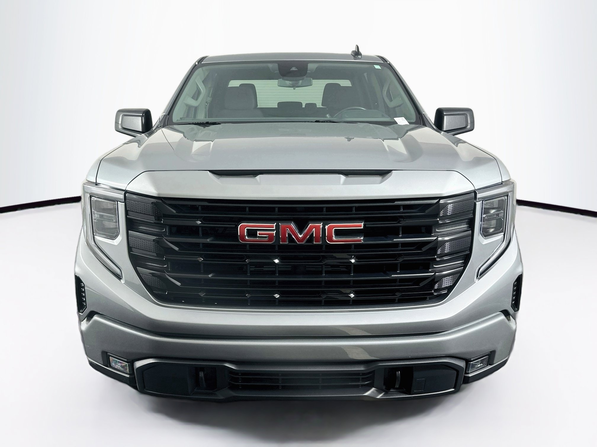Used 2024 GMC Sierra 1500 Elevation AWD/4WD image 2