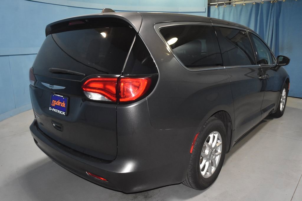 Used 2023 Chrysler Voyager LX FWD image 24
