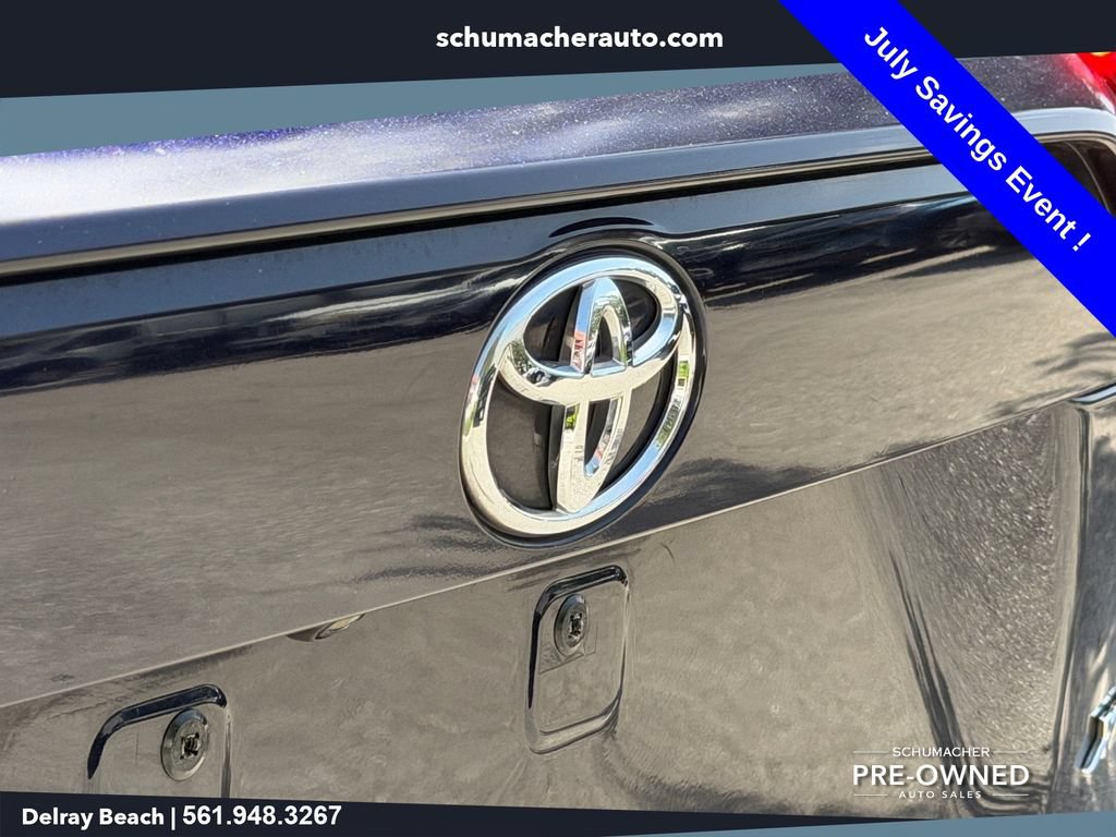 Used 2019 Toyota RAV4 XLE FWD image 15