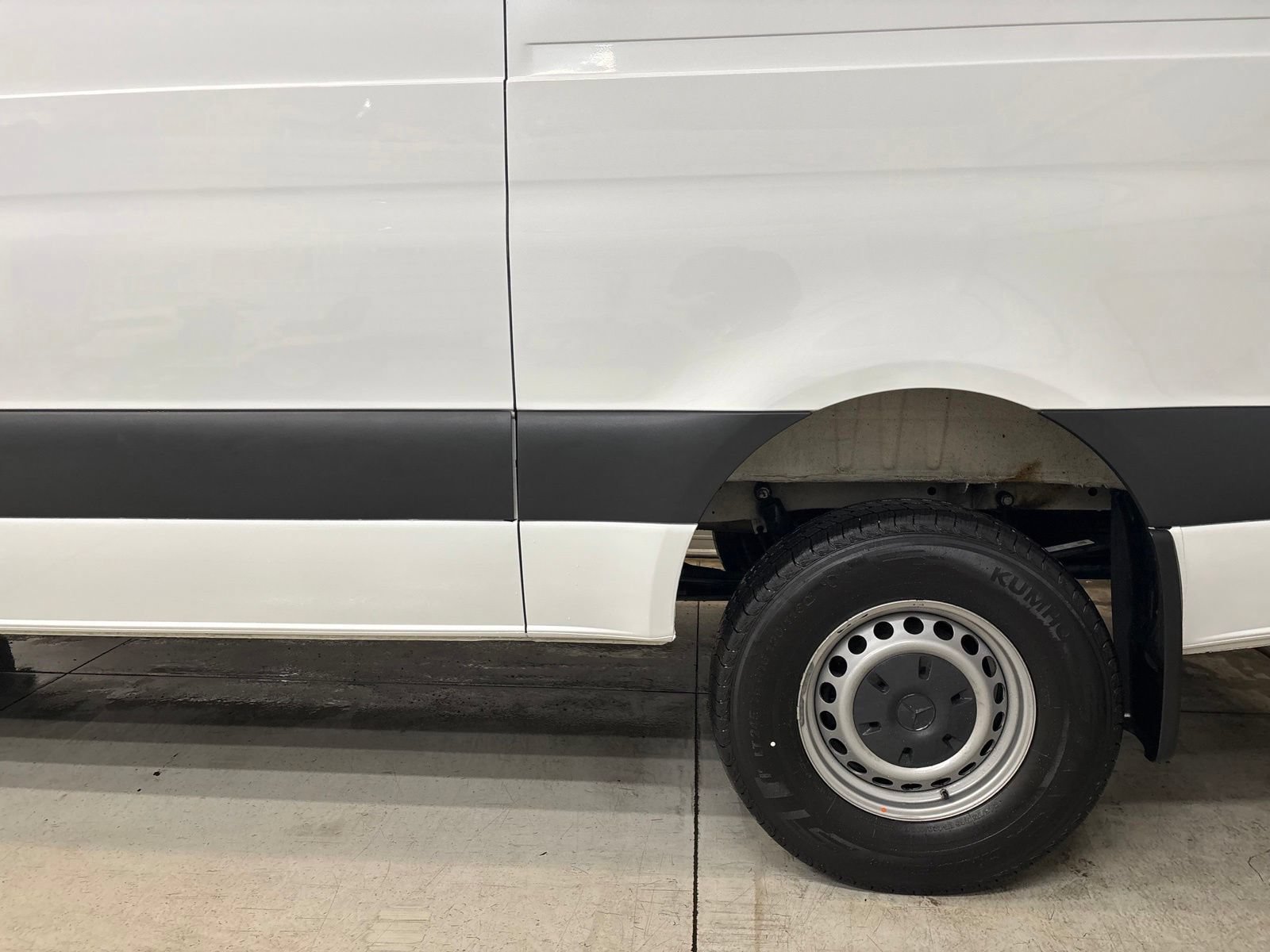 Used 2019 Mercedes-Benz Sprinter 4x4 144 image 6