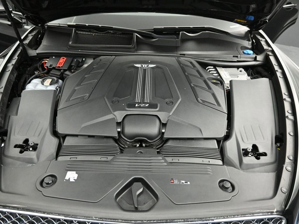 Used 2021 Bentley Bentayga image 32