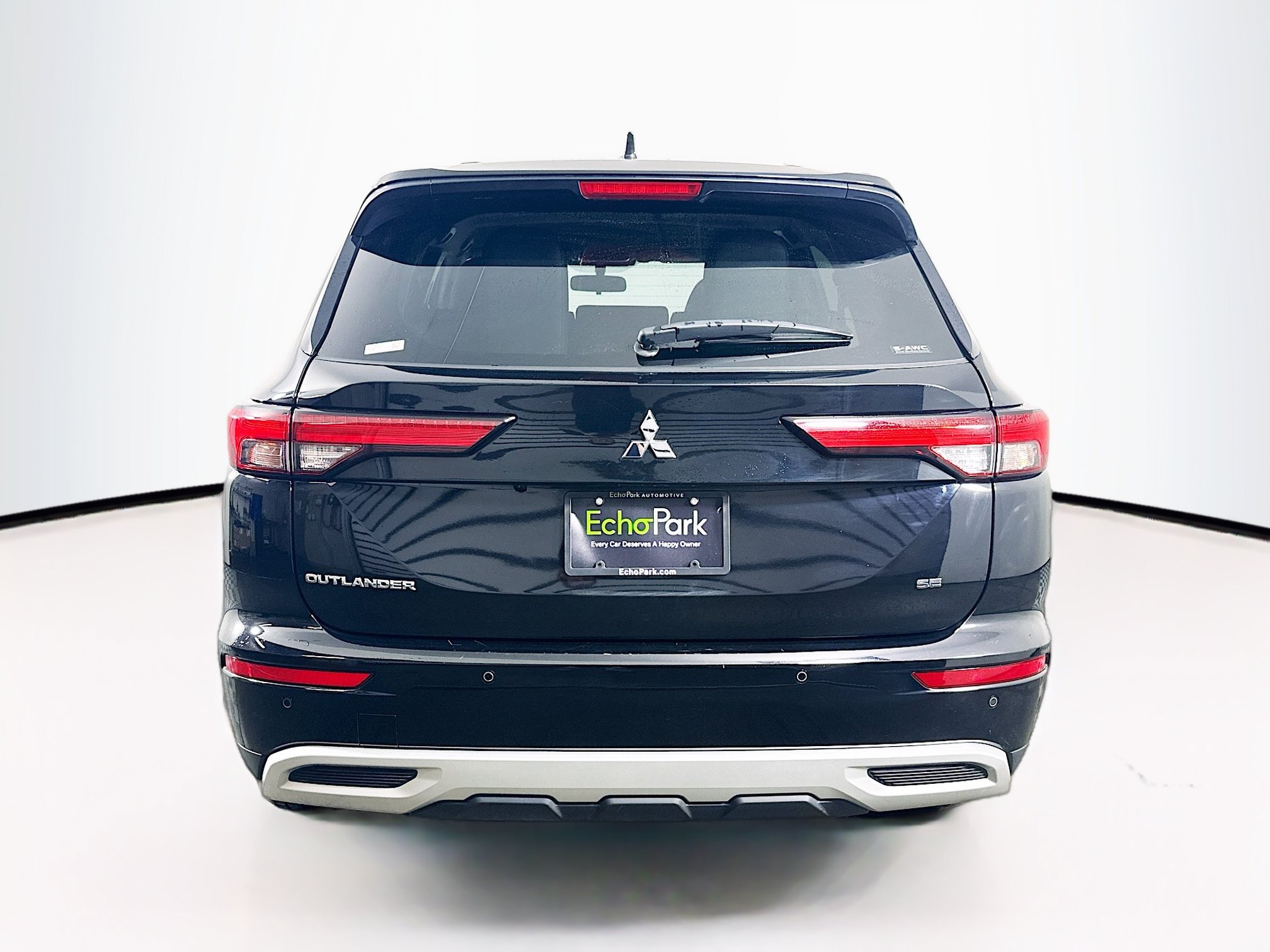 Used 2024 Mitsubishi Outlander SE AWD/4WD image 7