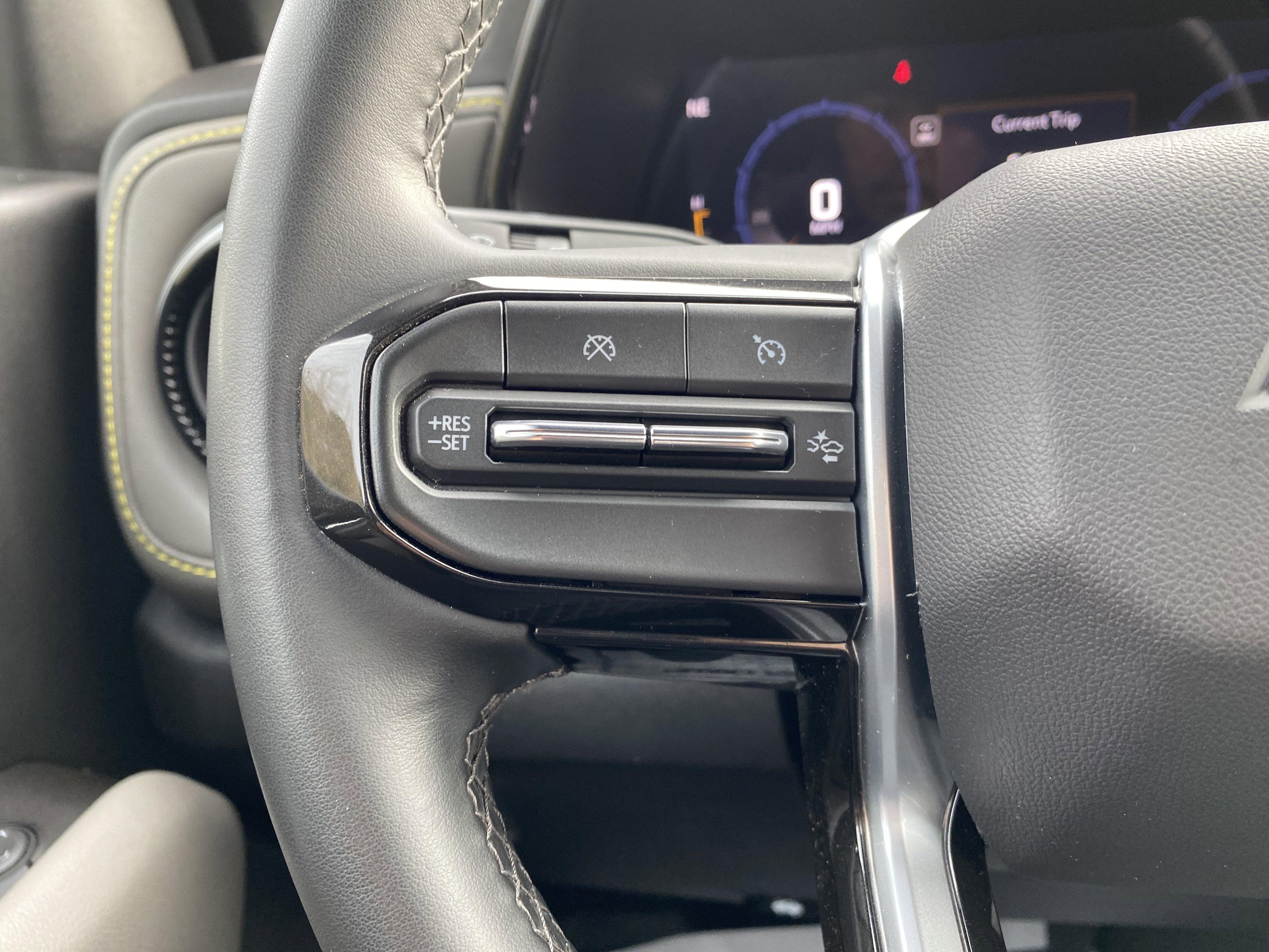 Used 2024 Chevrolet Colorado ZR2 w/ Safety Package image 19