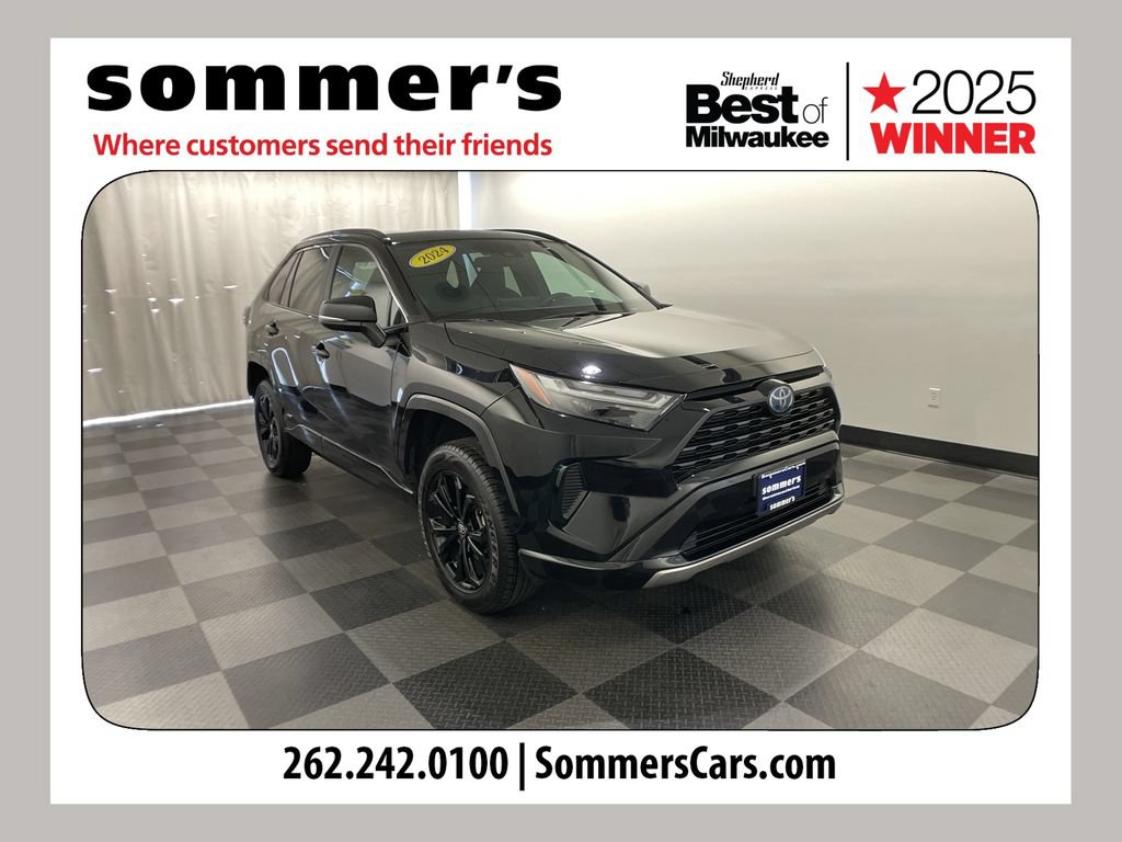 Used 2024 Toyota RAV4 SE w/ Convenience Package AWD/4WD image 1