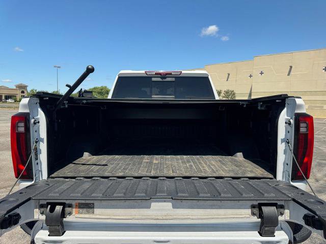 Used 2025 GMC Sierra 2500 Denali w/ Denali Reserve Package AWD/4WD image 19