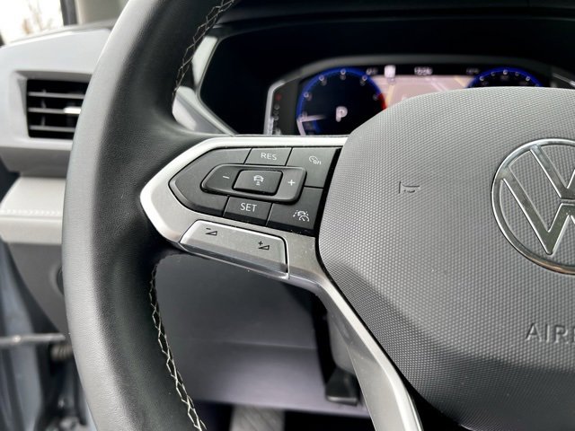 Used 2022 Volkswagen Taos SEL w/ Panoramic Sunroof Package image 31