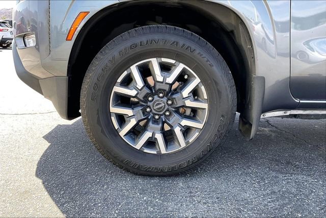 Certified 2023 Nissan Frontier SV w/ Technology Package RWD image 8