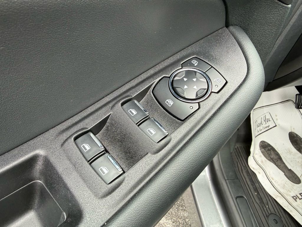 Used 2024 Ford Edge SEL w/ Convenience Package image 12