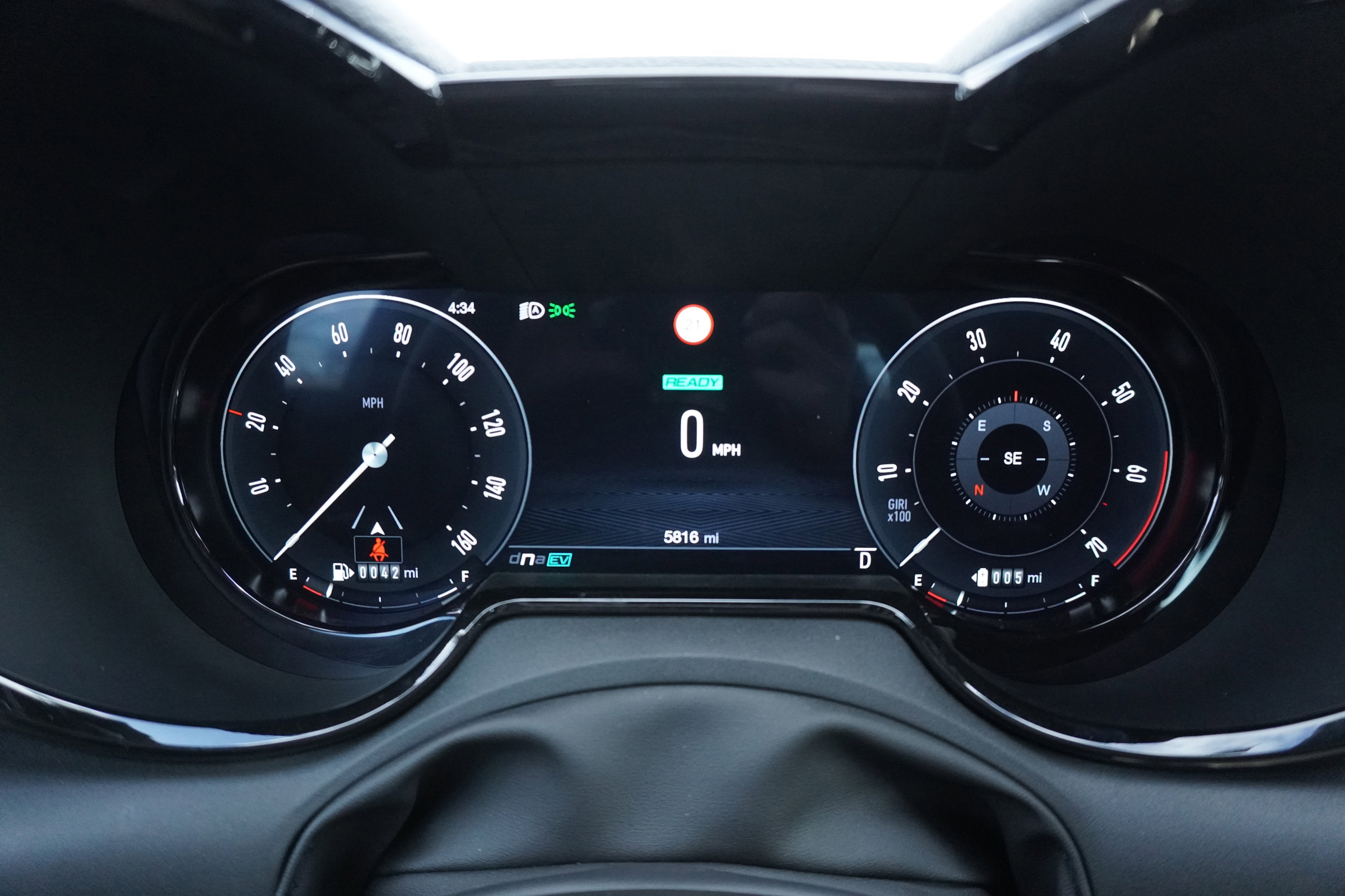 Used 2024 Alfa Romeo Tonale Ti w/ Active Assist Package image 14