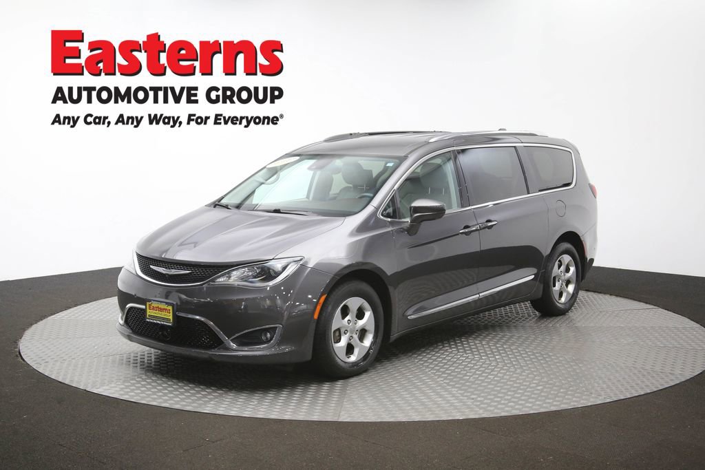Used 2017 Chrysler Pacifica Touring-L Plus w/ Advanced Safetytec Group FWD image 58