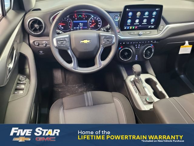 New 2026 Chevrolet Blazer LT w/ Midnight/Sport Edition FWD image 12