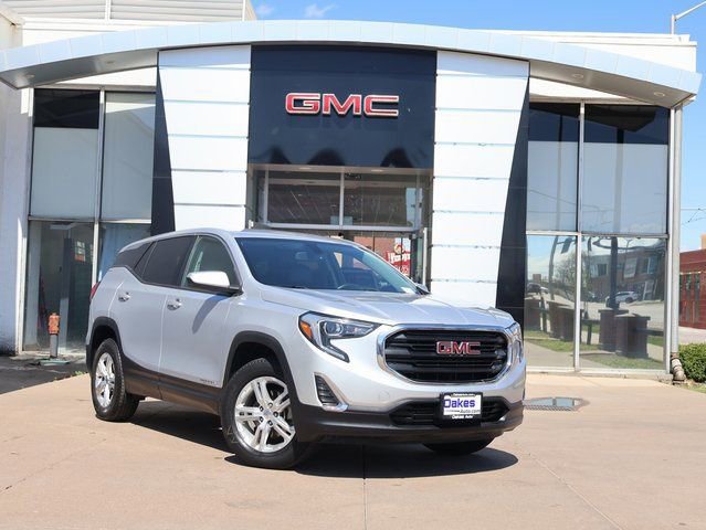Used 2018 GMC Terrain SLE image 1