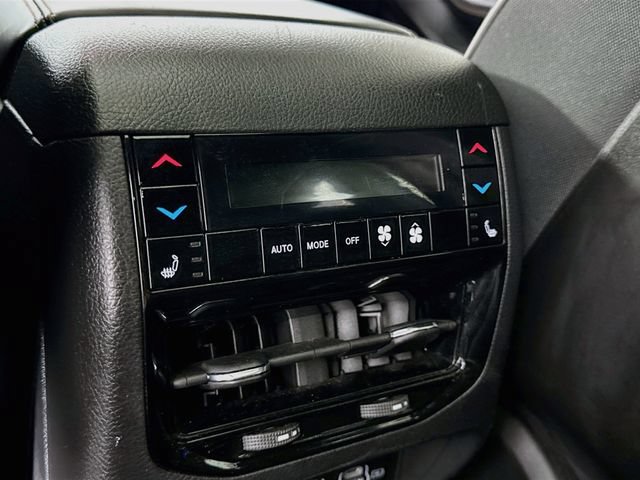 Used 2023 Jeep Grand Cherokee Summit w/ Adv Protech Group IV AWD/4WD image 27