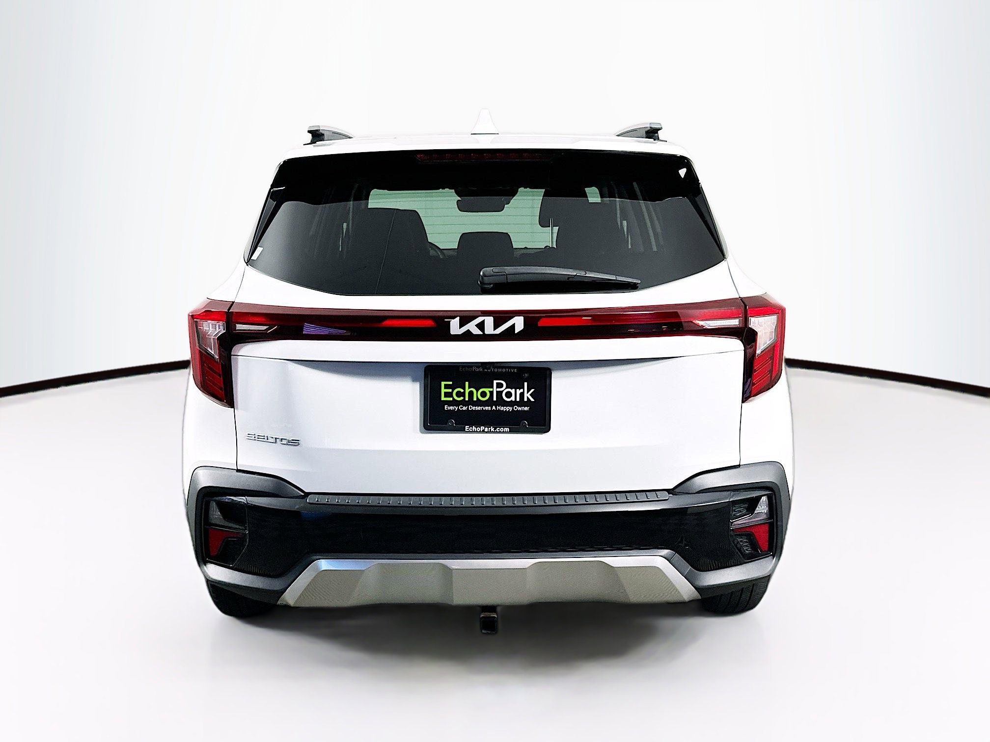 Used 2024 Kia Seltos EX FWD image 7
