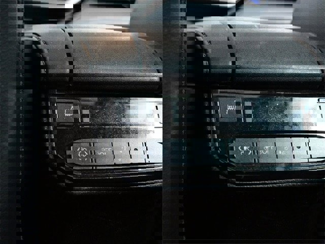 Used 2020 Toyota Highlander Platinum image 15