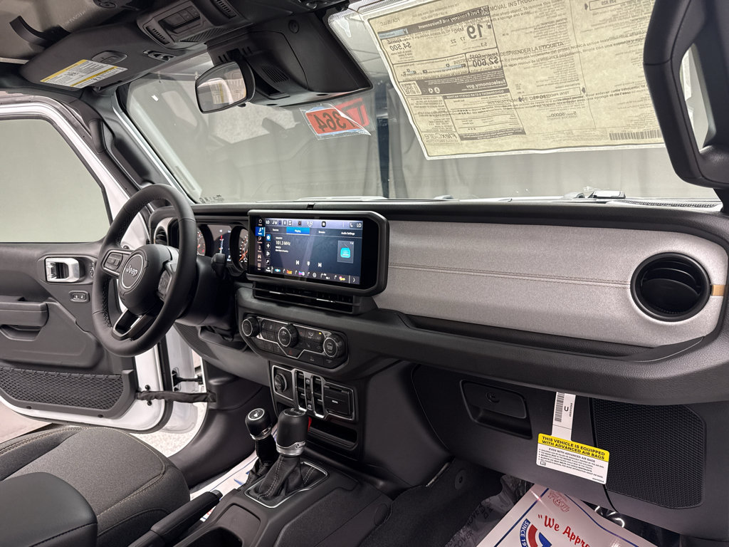 New 2026 Jeep Gladiator Sport AWD/4WD image 15