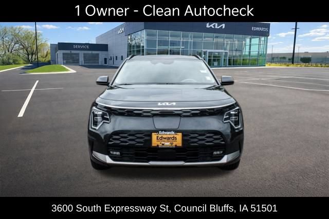 Used 2024 Kia Niro Wave FWD image 2