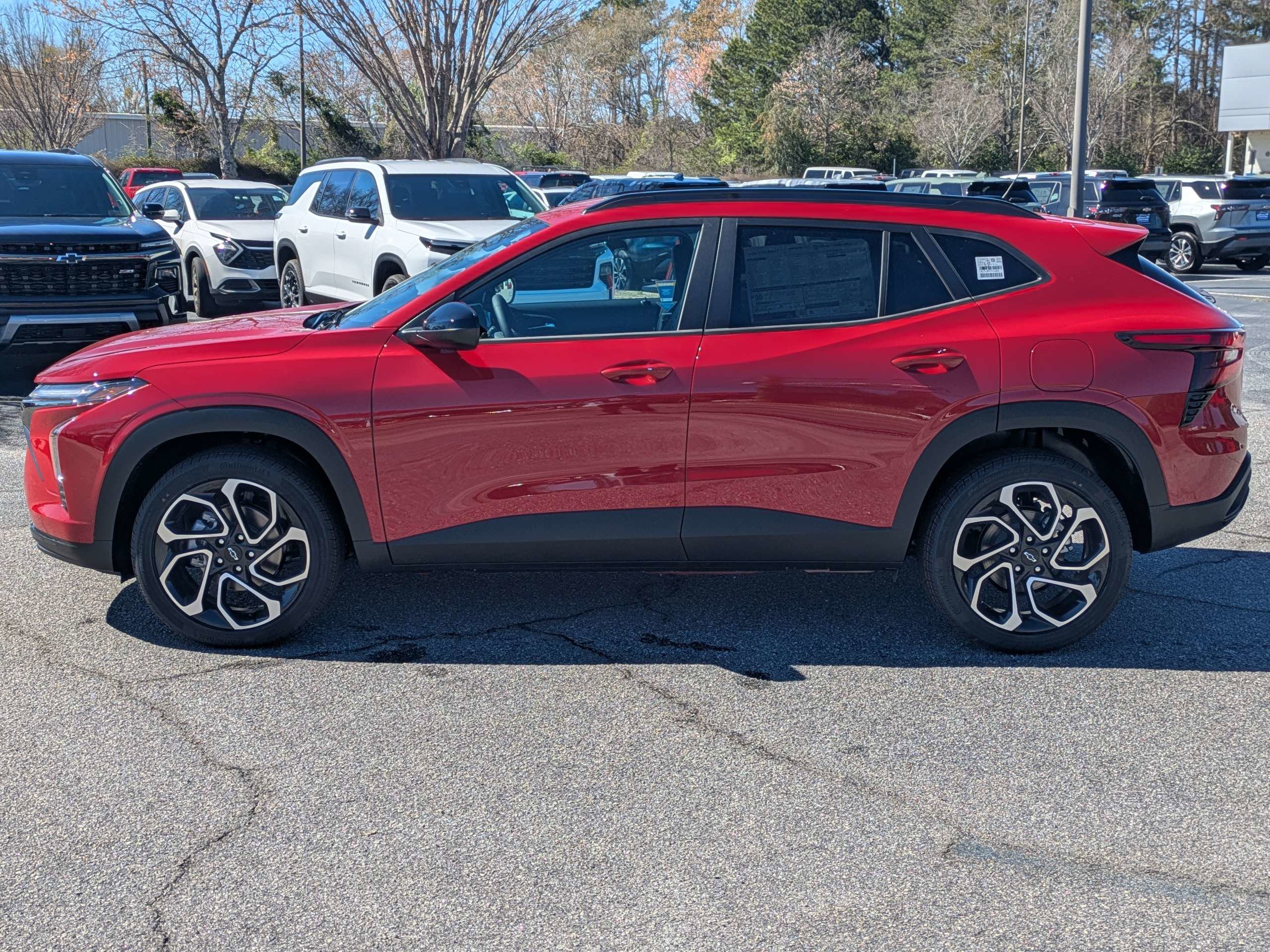 New 2026 Chevrolet Trax RS w/ Sunroof Package image 7