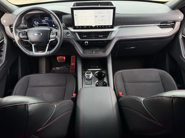 Used 2025 Ford Explorer ST RWD image 10