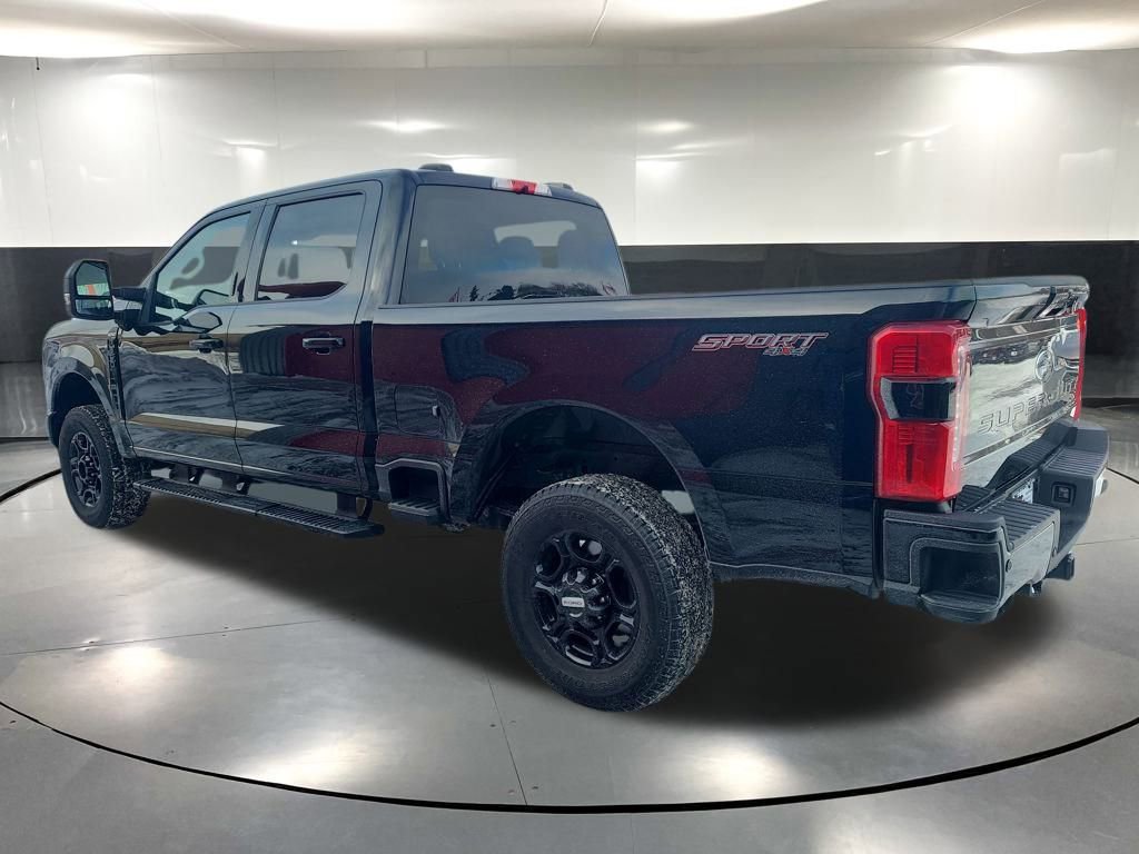 Used 2024 Ford F350 XLT w/ XLT Premium Package image 9