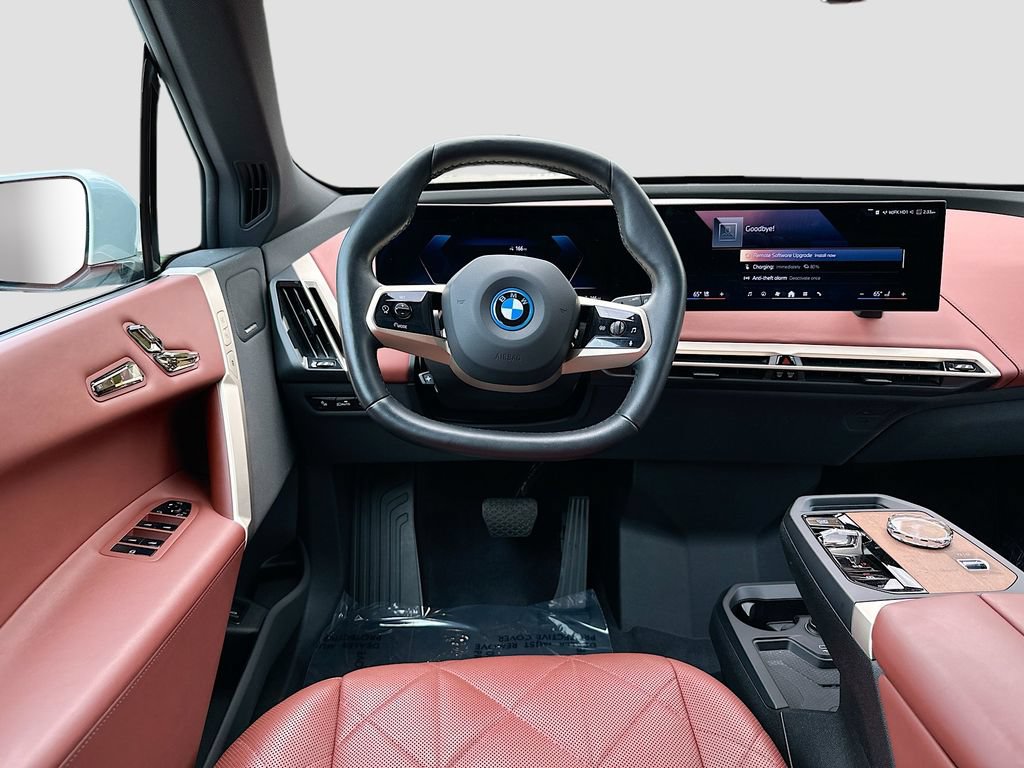 Certified 2024 BMW iX xDrive50 w/ Premium Package AWD/4WD image 24
