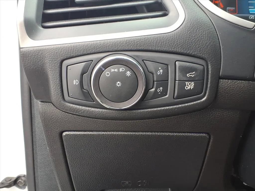 Used 2019 Ford Edge SEL w/ Equipment Group 201A image 26