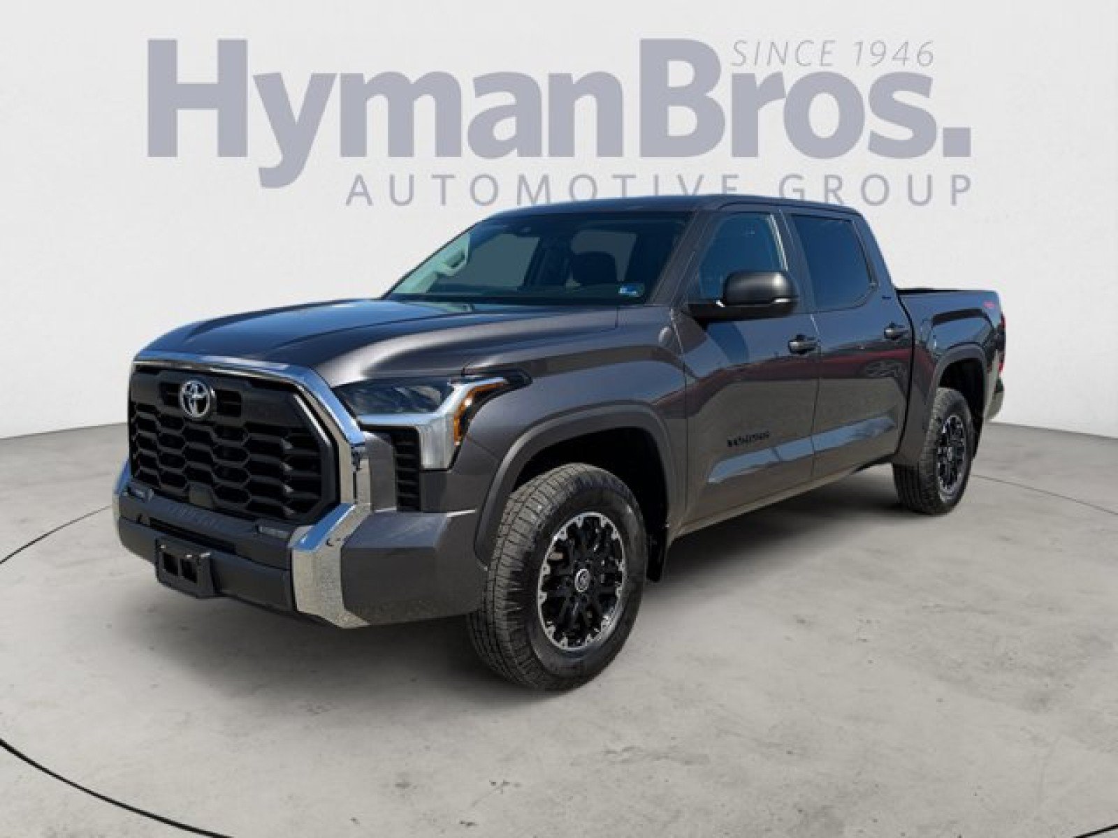 Used 2024 Toyota Tundra SR5 w/ TRD Off-Road Package AWD/4WD image 7