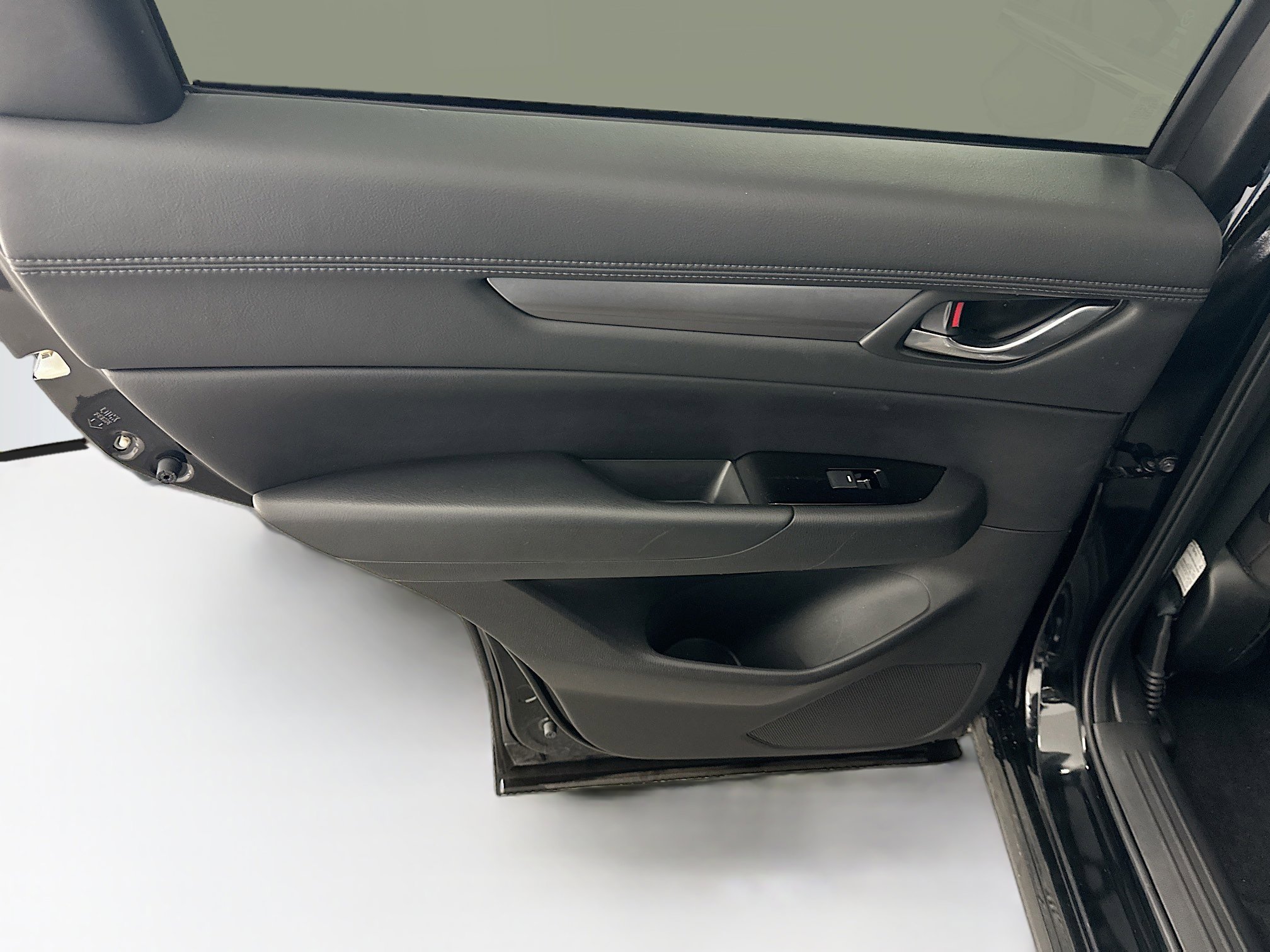 Used 2025 MAZDA CX-5 AWD 2.5 S w/ Preferred Package image 26