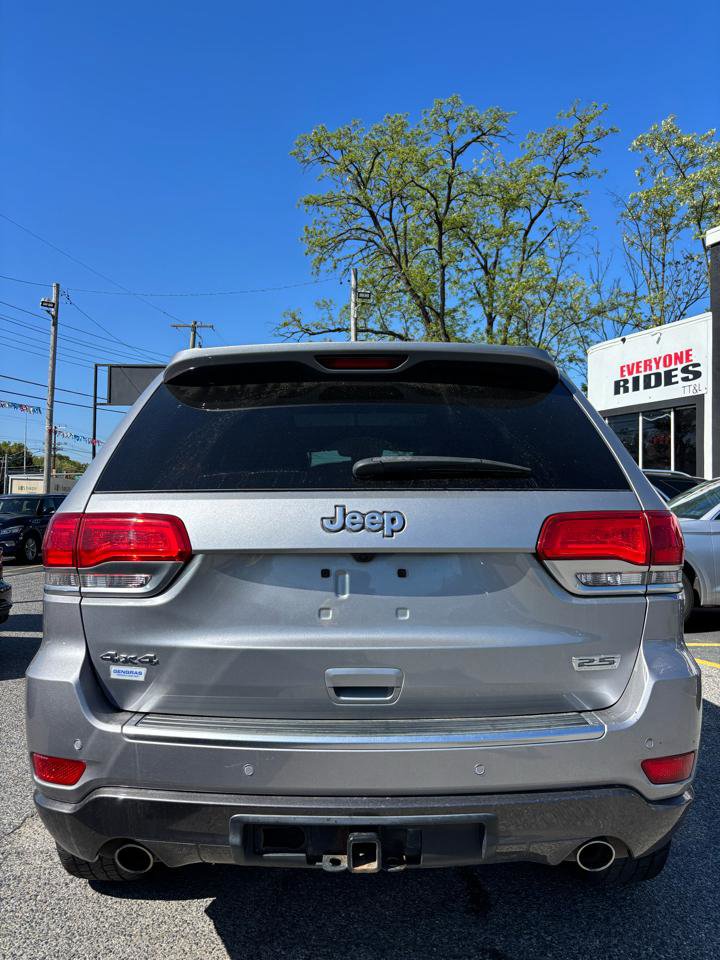 Used 2018 Jeep Grand Cherokee Limited image 4