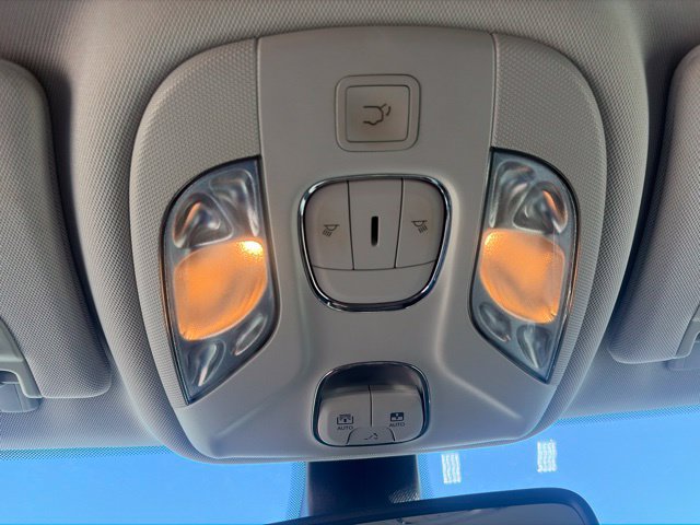 Used 2020 Jeep Compass Trailhawk w/ Leather Interior Group AWD/4WD image 27