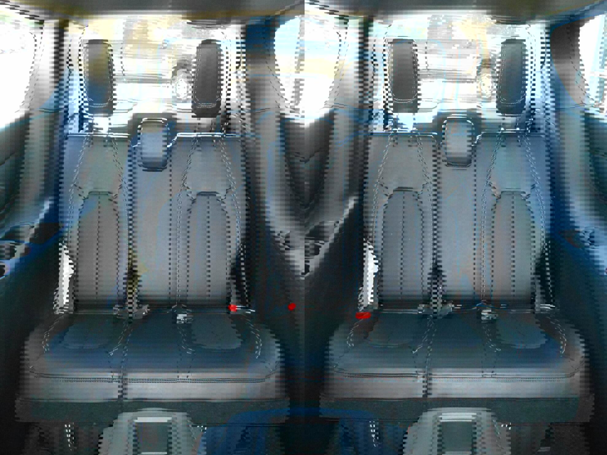 New 2026 Chrysler Pacifica Select image 9