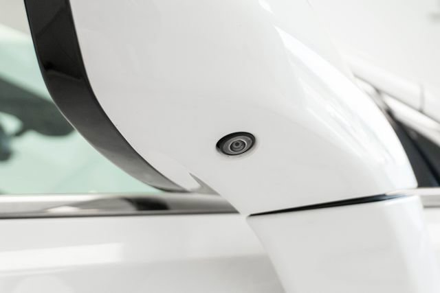 Used 2024 Buick Enclave Premium image 8