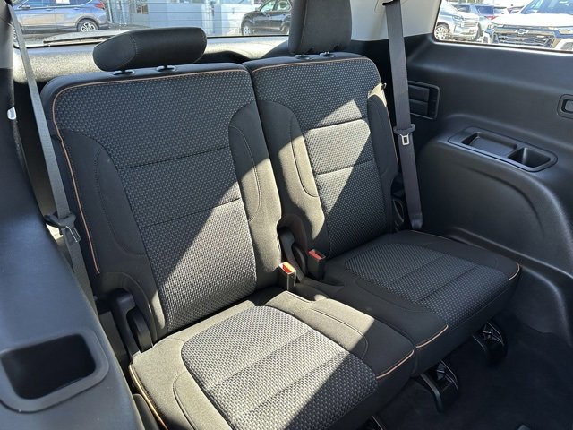 Certified 2023 GMC Acadia AT4 image 19