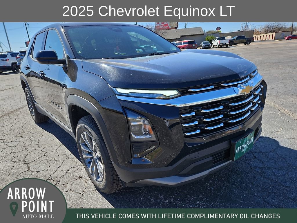 Used 2025 Chevrolet Equinox LT FWD image 2