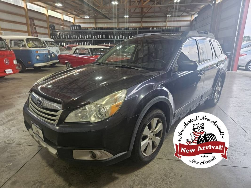 Used 2010 Subaru Outback 2.5i Limited w/ Protection Package 1A AWD/4WD image 1