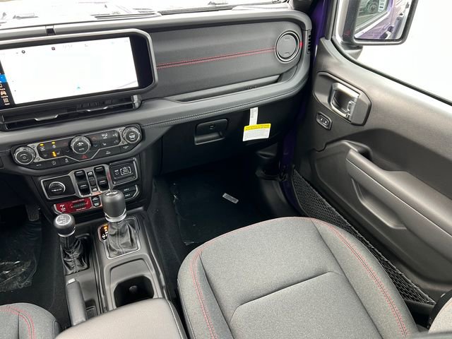 New 2026 Jeep Wrangler Unlimited Rubicon w/ Steel Bumper Group image 33