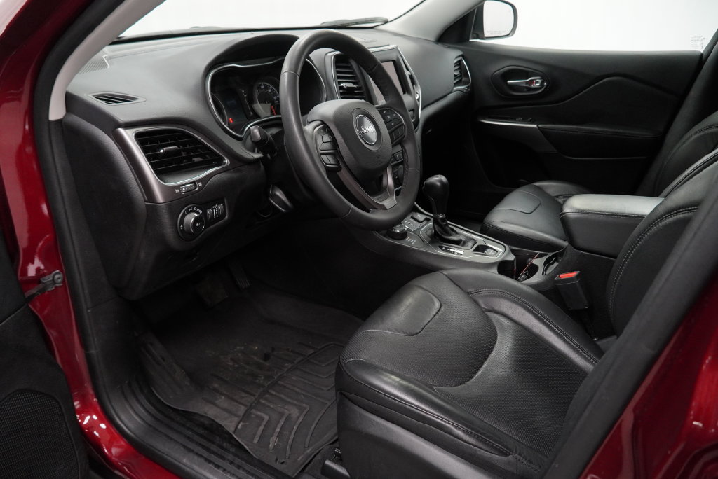 Certified 2021 Jeep Cherokee Latitude Lux AWD/4WD image 12