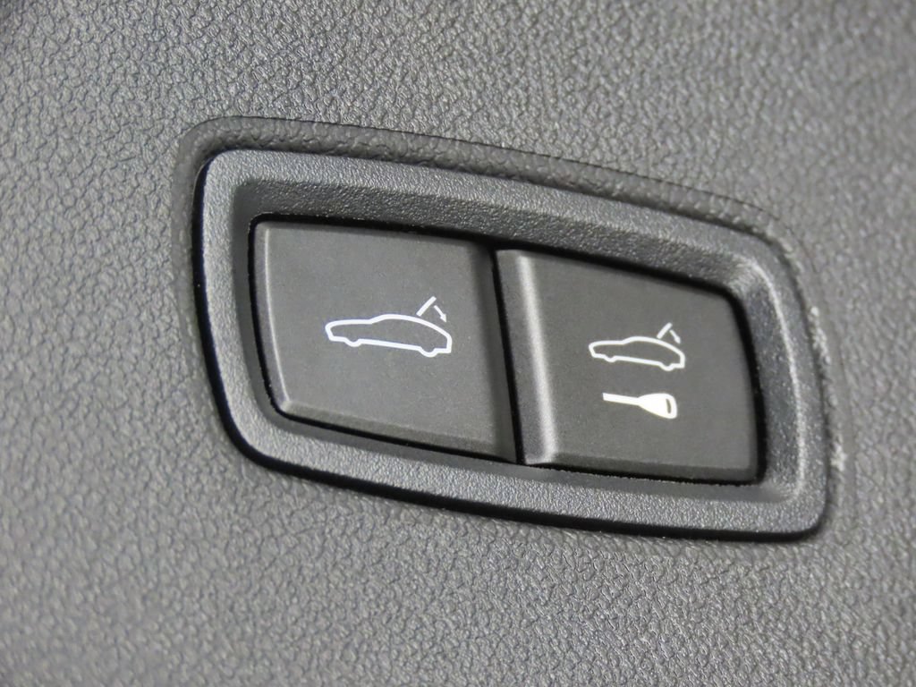 Certified 2026 Porsche Cayenne S AWD/4WD image 47