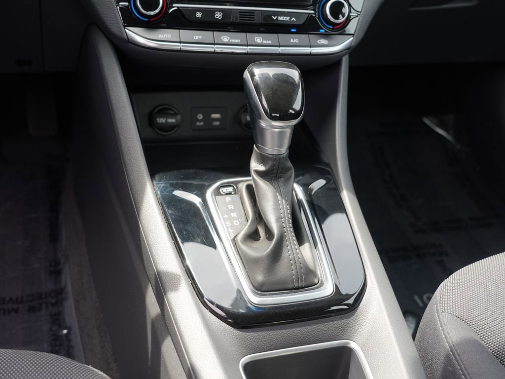 Used 2018 Hyundai Ioniq Blue FWD image 25