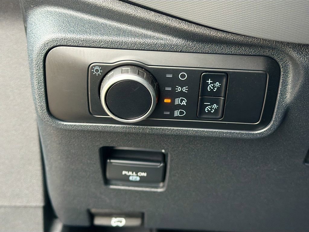 Used 2024 Ford Bronco Everglades image 33