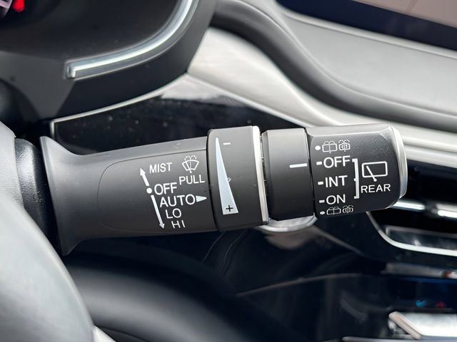 Used 2023 Acura MDX FWD w/ Technology Package image 30