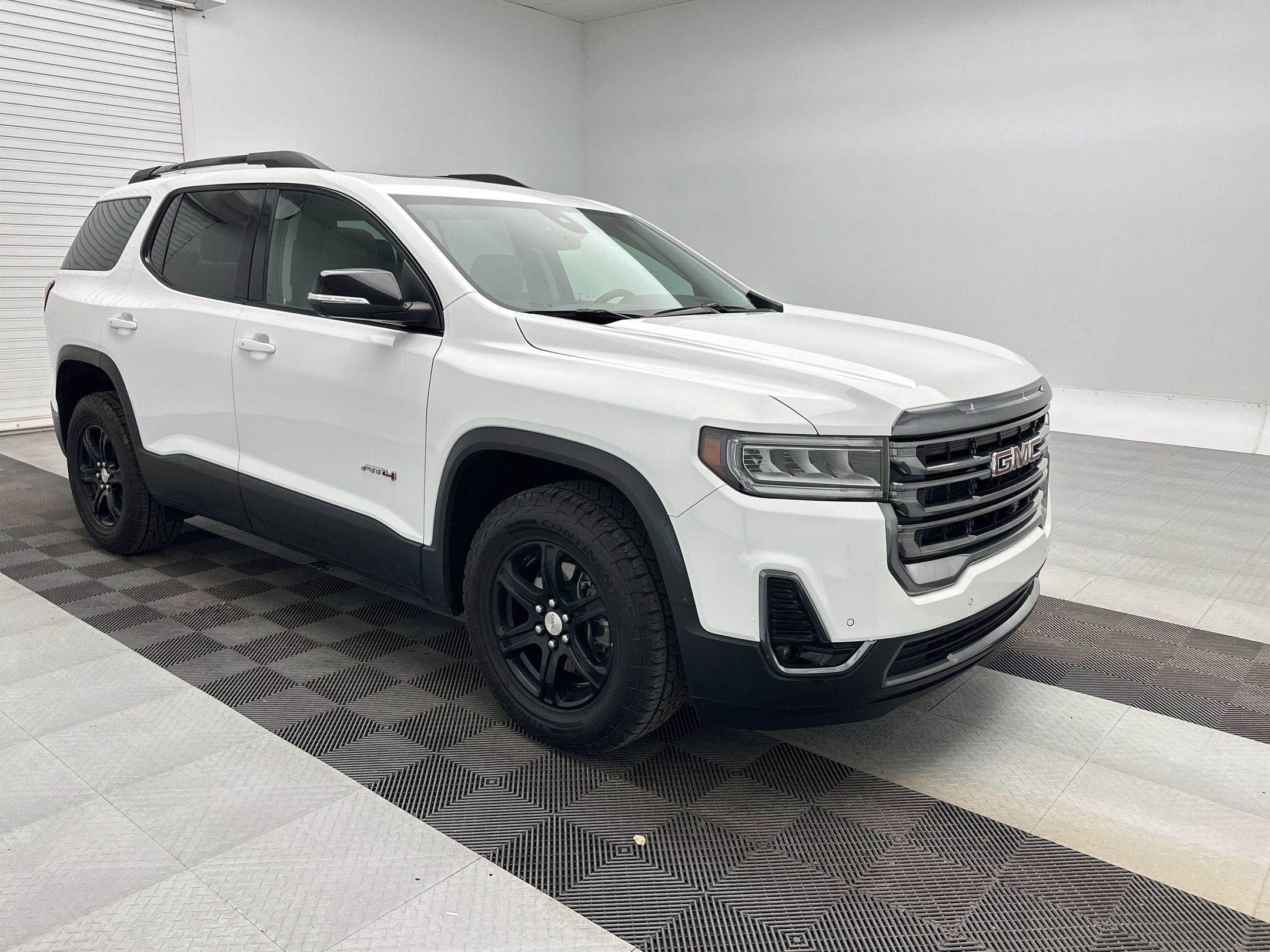 Certified 2023 GMC Acadia AT4 w/ Technology Package AWD/4WD image 7