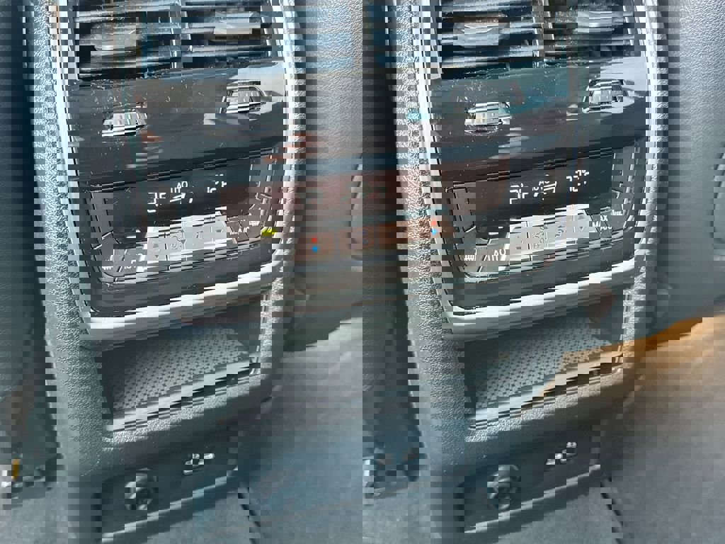 Used 2026 BMW X7 xDrive40i image 22