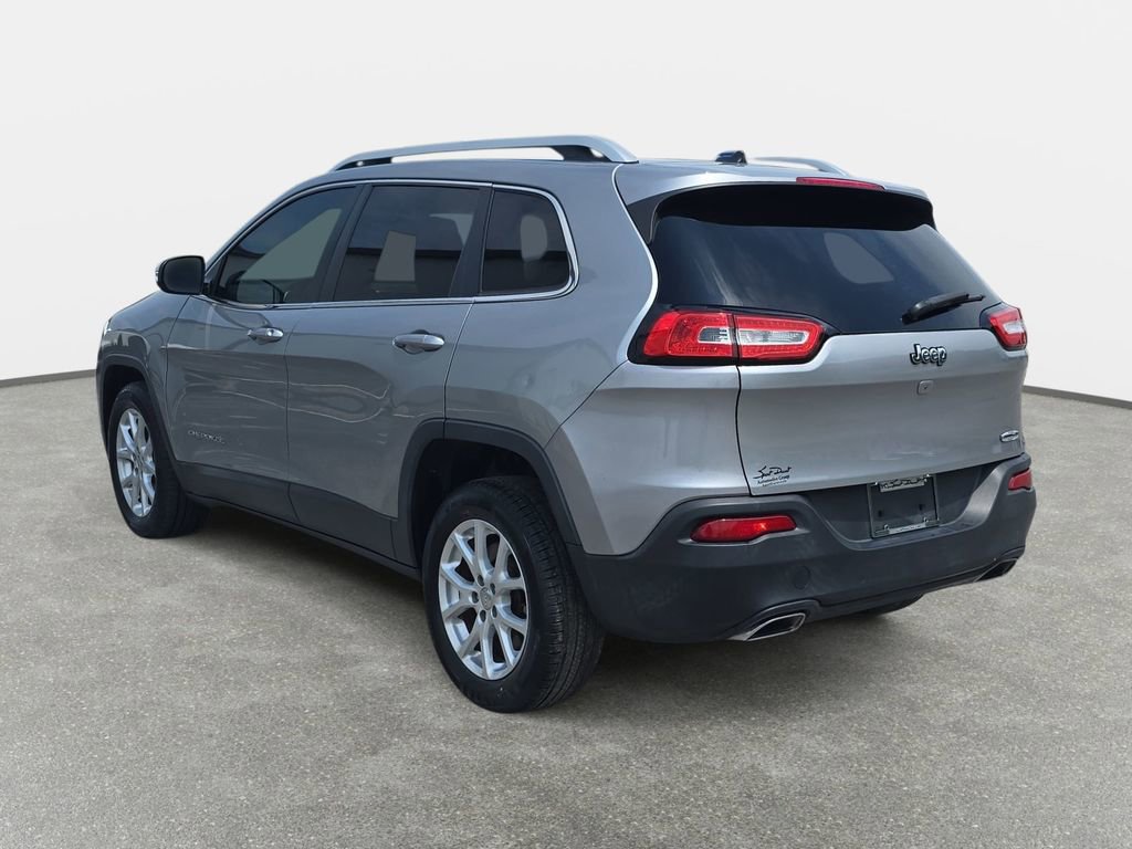 Used 2015 Jeep Cherokee Latitude FWD image 7