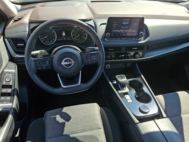 Used 2023 Nissan Rogue SV AWD/4WD image 2