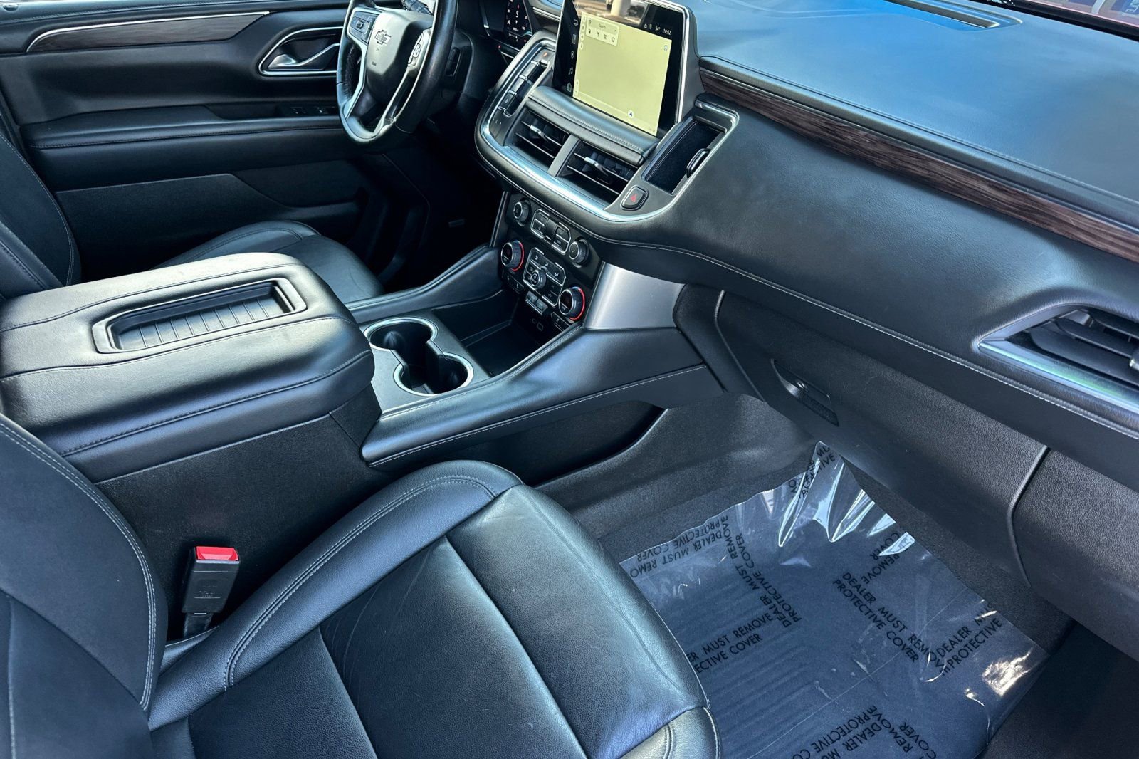 Used 2022 Chevrolet Tahoe Z71 w/ Luxury Package image 21