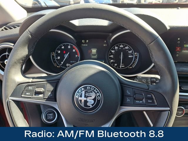 Used 2019 Alfa Romeo Stelvio AWD image 4