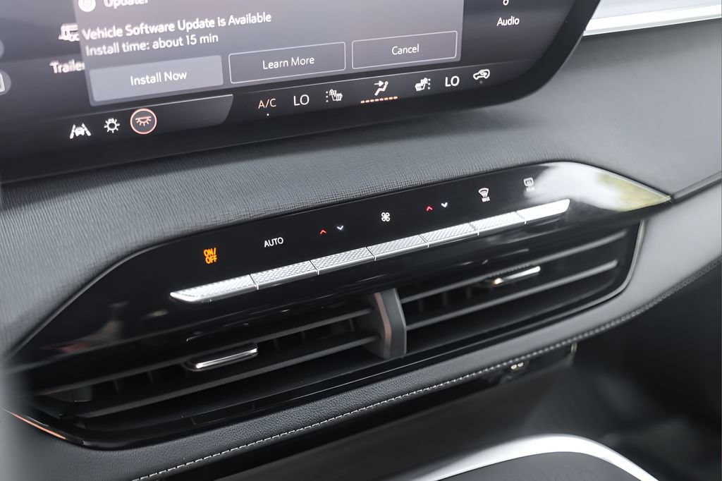 Used 2026 Buick Enclave Sport Touring w/ Power Package FWD image 17