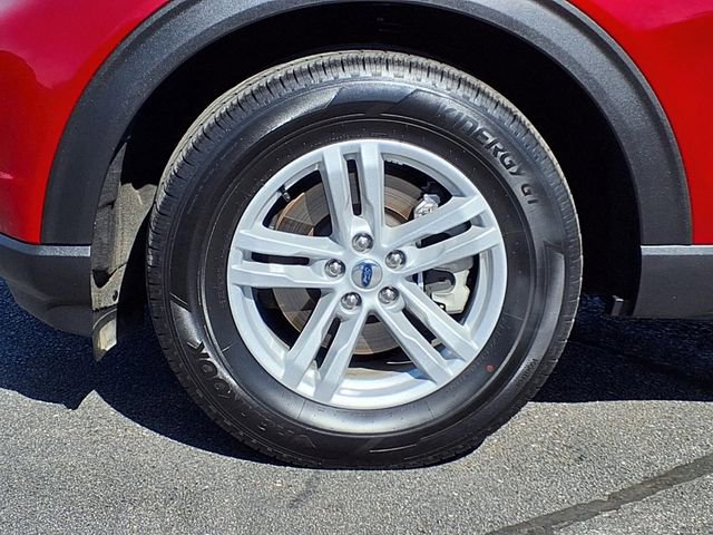 Certified 2024 Ford Explorer XLT w/ Equipment Group 202A image 9